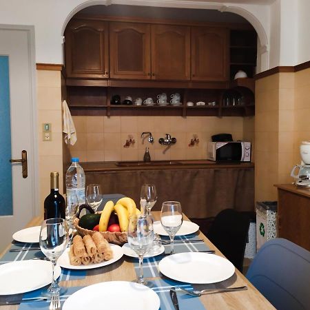 Apartment 94M2, Center Of Sitia, Wifi, 350M Beach Exteriör bild